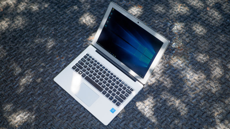 Chuwi-LapBook-air ouvert clavier azerty