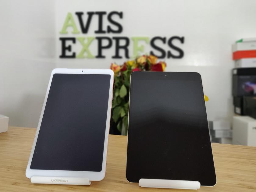 Xiaomi Mi pad 3 vs mi pad 4 face avant