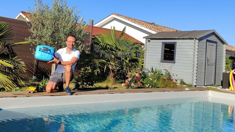 Test du nettoyeur de piscine sur batterie Wybot